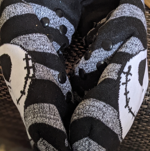 Night before Christmas Jack Skeleton Fuzz Crew Socks - Picture 6 of 7